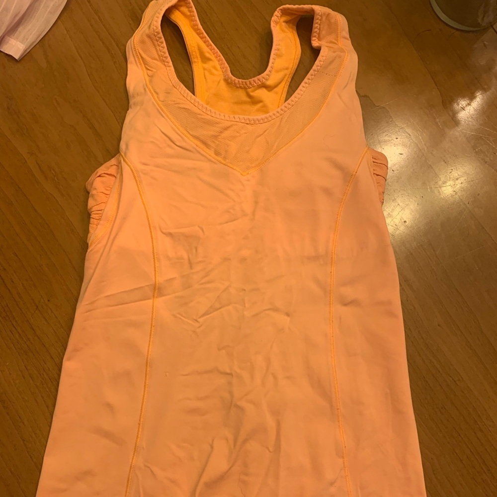 lulu top